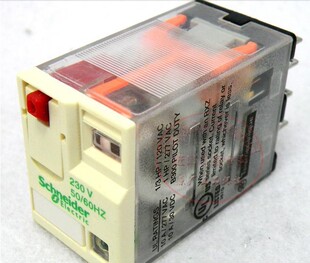 原装正品施耐德（上海） Schneider 小型继电器 RXM3AB2P7 AC230V