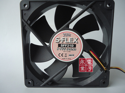 镰刀 Scythe S-FLEX SFF21D S-FDB轴承 12cm静音机箱风扇12025