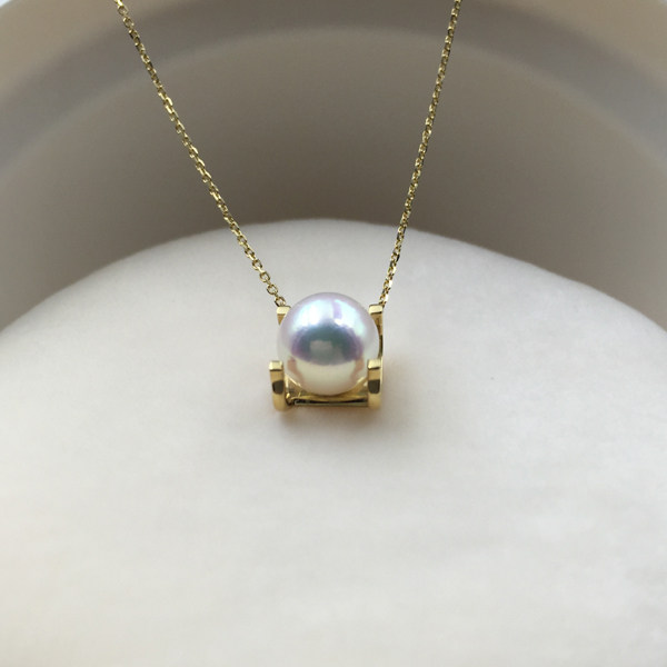 【世纪珠宝】牛角 18k黄金镶嵌8-8.5mm akoya日本海水珍珠项链