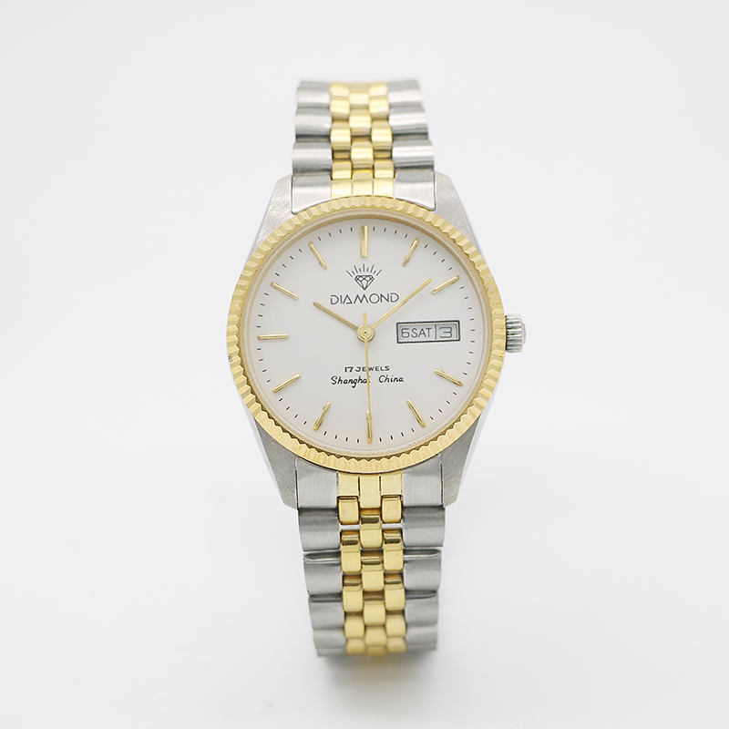钻石间金发条中老年库存全新手表