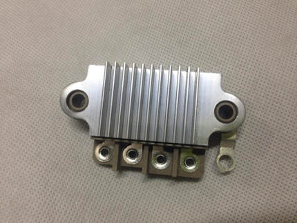 卡特CAT320D325c330D/336D/340D/C9卡特汽车发电机调节器整流器