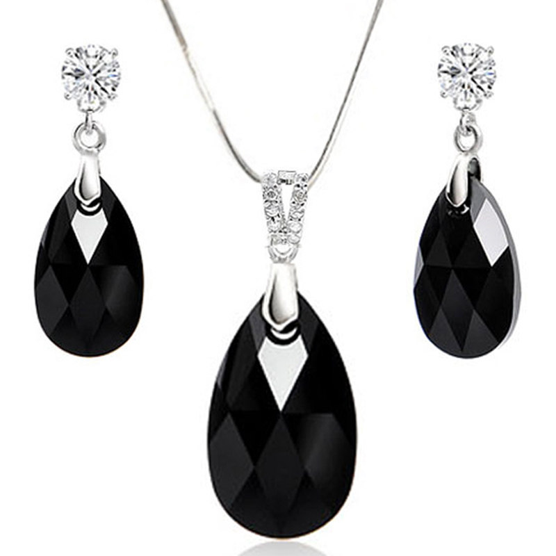 黑色水晶耳環項鏈首飾套裝女925銀配飾短春夏日韓國版簡約鎖骨鏈在類目 飾品/流行首飾/時尚飾品新, 項鍊中 - 來自Buy2taobao.com提供專業的淘寶代購服務