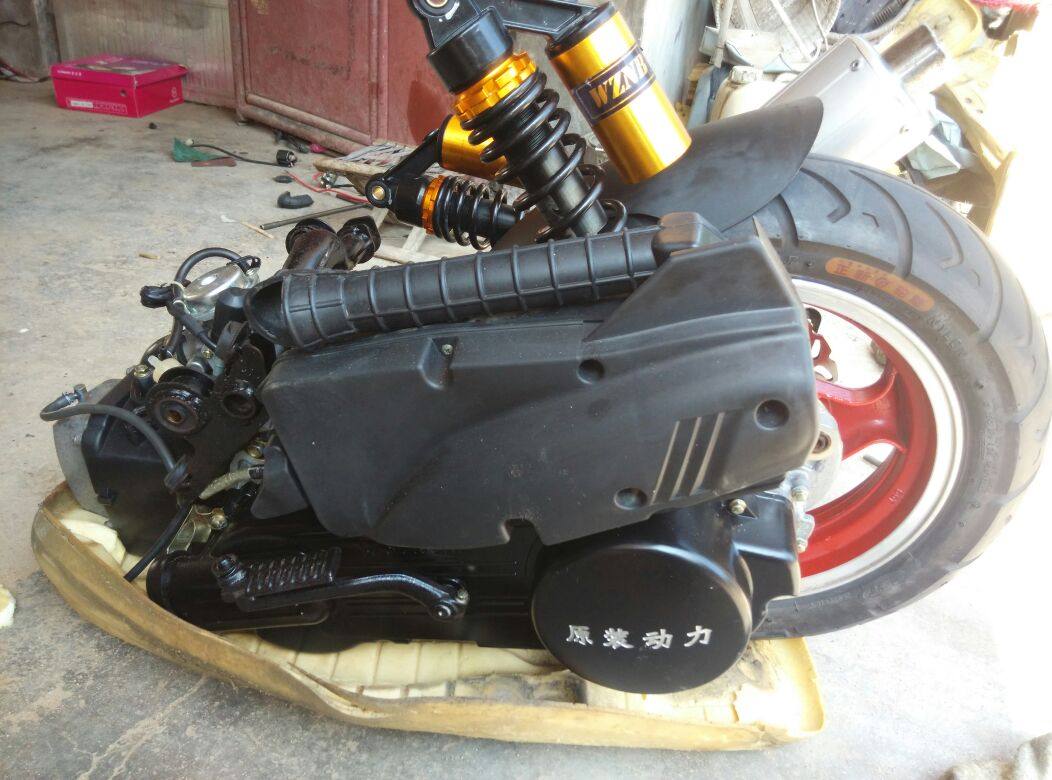 125摩托车发动机 王野金劲浪迅鹰雨钻鬼火巧格踏板车动力机头