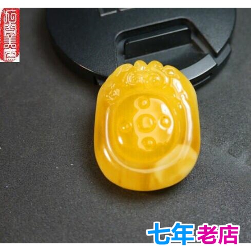 促销优惠波兰天然琥珀黄蜜蜡挂坠链珠虫珀胸针双龙吊坠原石项链