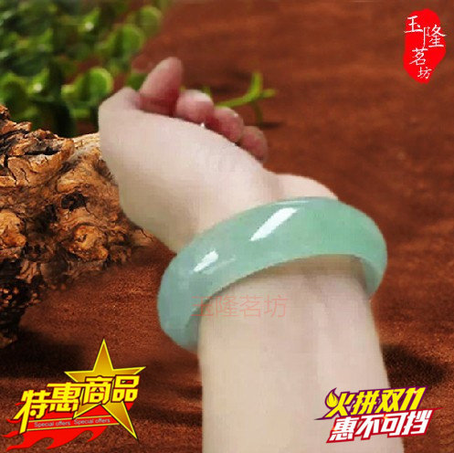 天然A货缅甸新坑翡翠玉镯 冰种飘花玉手镯 翡翠玉镯子 满绿通透