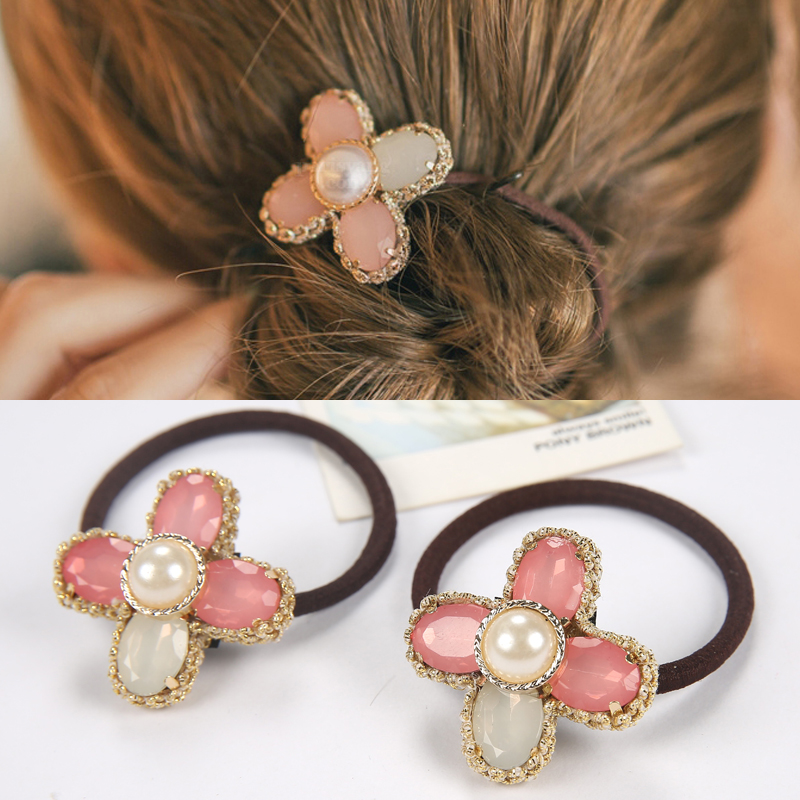 Accessoire coiffure en dentelle - Ref 1197534 Image 1