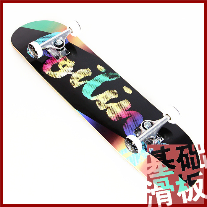 Planche à roulettes BOILING   - Ref 2595776 Image 1