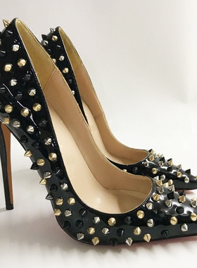 黑色漆皮拼色铆钉高跟鞋女尖头细跟2020新款百搭浅口单鞋小码