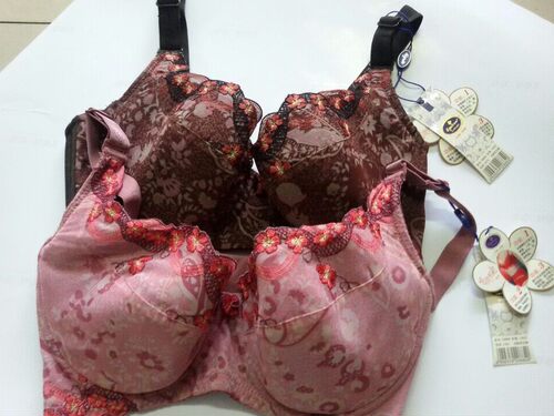 薄模杯柔软女士内衣特价包邮