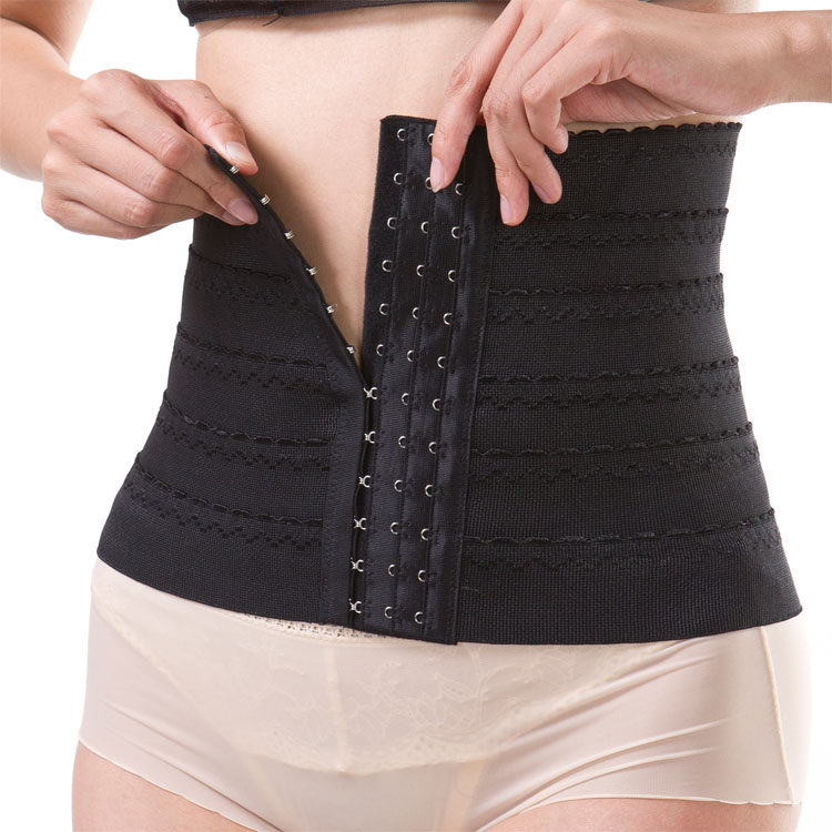 Corset luxueux en autre - Ref 672483 Image 1