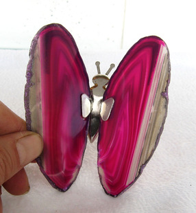 天然水晶35号玛瑙切片蝴蝶摆件原石9.5厘米灯饰玉髓蝴蝶电视墙