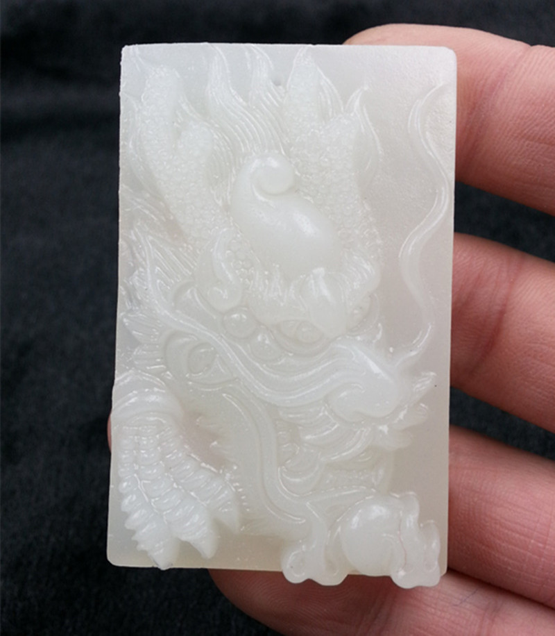 吊坠新疆a货生肖挂件天然玉石