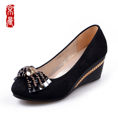 Autumn new authentic old Beijing cloth shoes women's shoes with bow rhinestone light ladies black ladies shoes