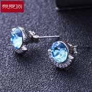 Special purchases for the Korean version of the Crystal Stud Earrings 925 Silver simple sweet temperament, Japan and South Korea women jewelry gift Joker hypoallergenic