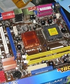 华硕G31 华硕P5KPL-AM SE  IN/ROEM/SI 775针DDR2内存 集成显卡