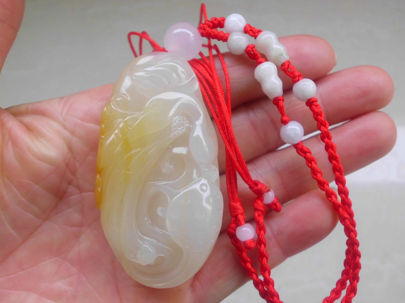 促销新款黄龙玉仙鹤送宝吊坠男士手工玉器玉佩玉石挂件颈饰吉祥物