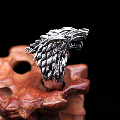 欧美风冰原狼戒指