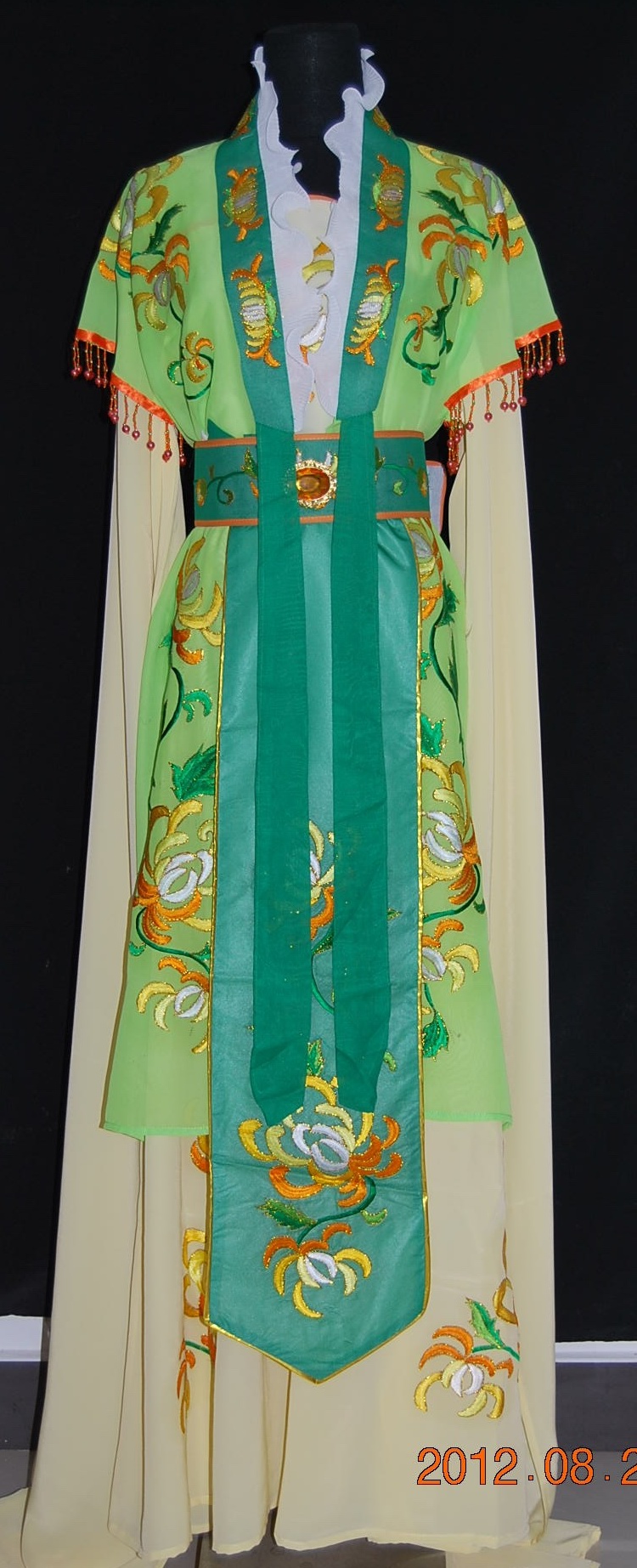 戏装 菊花款花旦衣 小旦衣 台湾歌仔戏小旦衣 戏曲戏剧服装