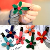 韩国进口 AZNAVOUR 发饰光泽感五瓣花鸭嘴夹花朵发夹边夹