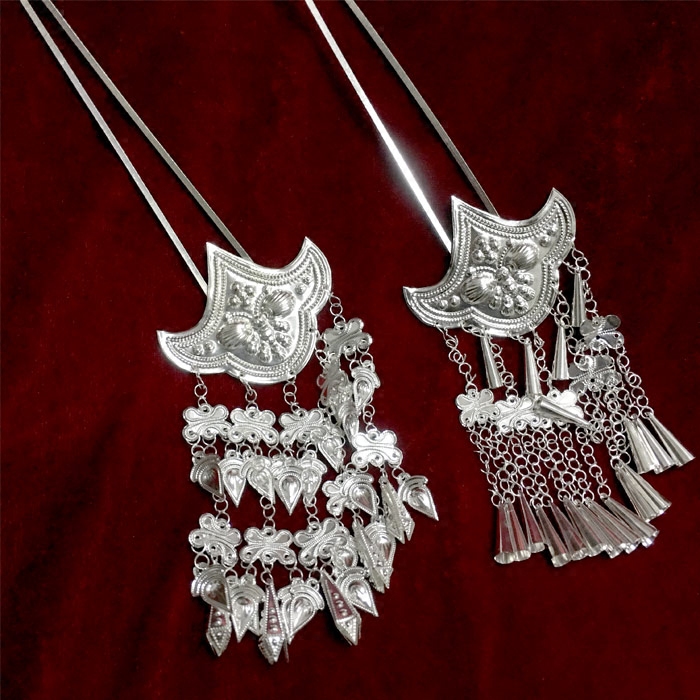 宫廷步摇流苏发簪苗银头饰簪子古装剧剧组头叉复古新娘发饰长流苏