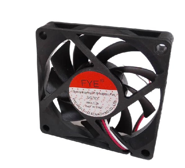fye7cm12v滚珠直流风扇 散热风扇7015 12v机箱风扇3线3p