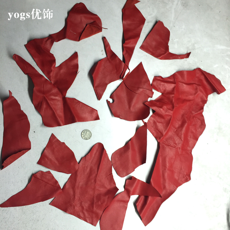 黑色皮革论斤称边角料