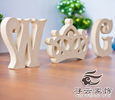 寻云木制字母摆件家居婚庆装饰摆设摄影道具创意摆件钻戒皇冠字母|msdalam kategori Aksesori rumah, hiasan - dari Buy2taobao.com untuk memberikan perkhidmatan ejen Taobao profesional membeli