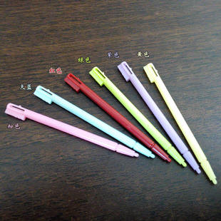 任天堂NDS神游IDS触摸笔触控笔 1代厚机用 可插入机器内 红/冰蓝
