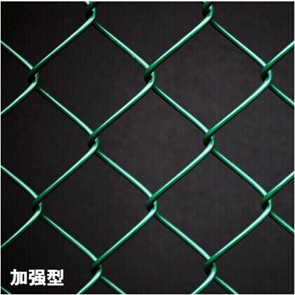 PE包塑围网恰好时绿色网球场围网拦网是篮球场时组合式围网加强型