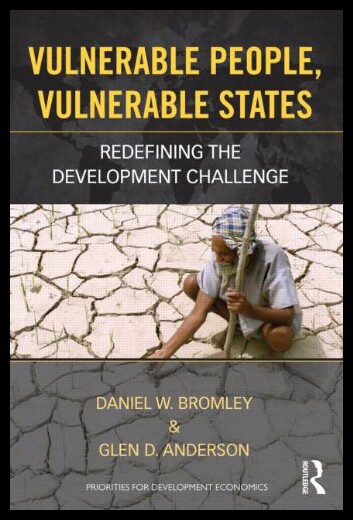 【预售】Vulnerable People, Vulnerable States: Redefining