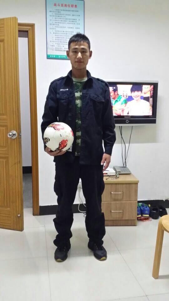 Ballon de foot - Ref 5903 Image 1
