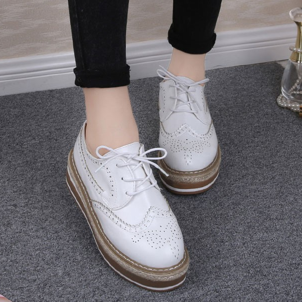 Chaussures de printemps collège - Ref 918410 Image 1