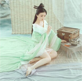 影楼盘子女人坊主题摄影写真性感古装女睡衣服装红色汉服惹红尘装