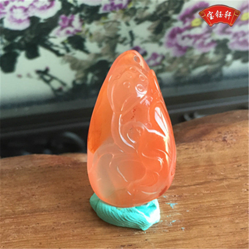天然川料南红玛瑙并蒂同心吊坠雕件 水红莲蓬雕刻挂饰项坠