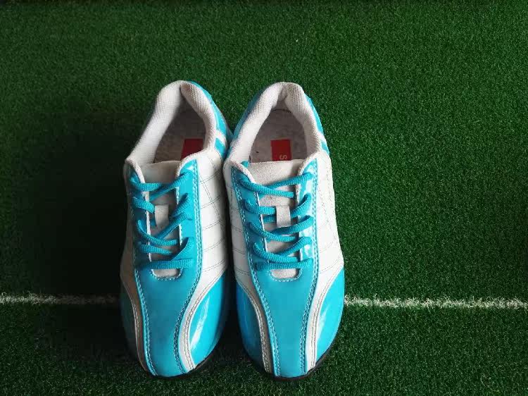 Chaussures de golf - Ref 866905 Image 1