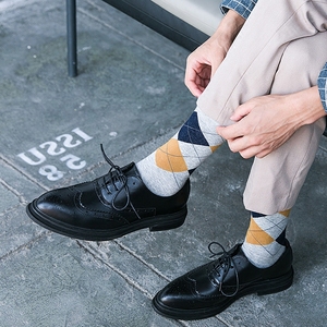 袜子男春新款男士中筒袜四季纯棉英伦风商务袜经典菱格男袜防臭袜