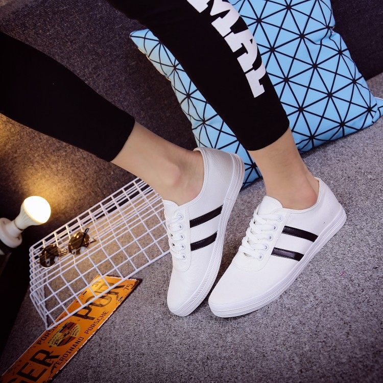 baskets homme - tendance des jeunes - Ref 958657 Image 1