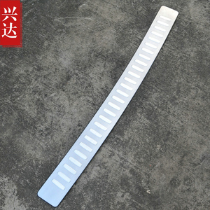 适用于2007-14款东风风行菱智不锈钢后保险杠踏板 菱智外置后护板