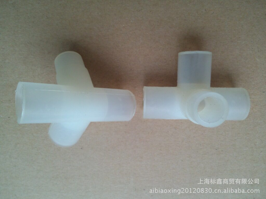切纸机配件上海申威达波拉申达华岳利通国望切纸机平台用四通图片