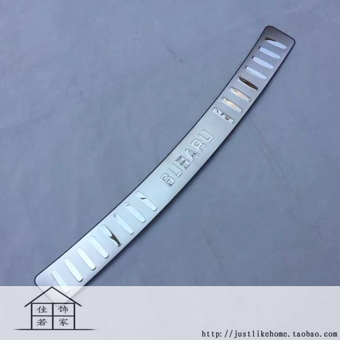 斯巴鲁XV傲虎行李箱后护板