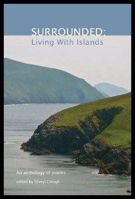 【预售】Surrounded: Living with Islands
