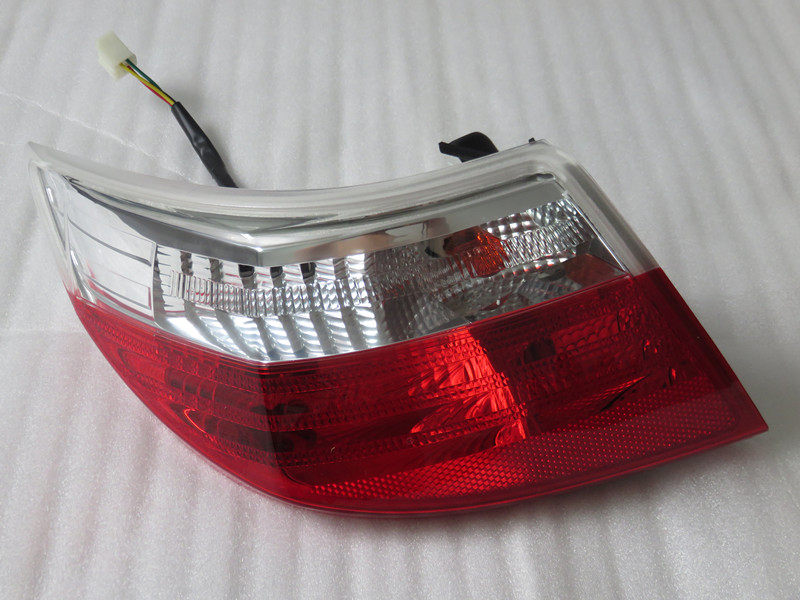 适配海南马自达福美来三代尾灯福美来3代外尾灯后转向灯防追尾灯