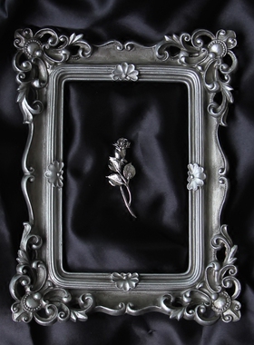 VA珠宝 折得玫瑰花一朵  纯银镀18K白金玫瑰胸针