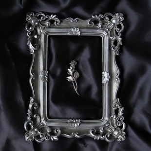 VA珠宝 折得玫瑰花一朵  纯银镀18K白金玫瑰胸针