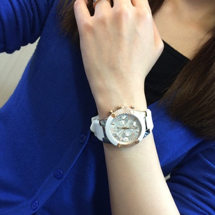 代购美国正品 GUESS女表 时尚优雅硅胶表白色带石英手表W0773L1