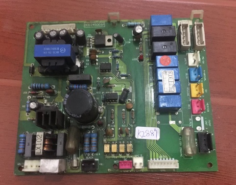 原装拆机，没修过，实物拍图，默认韵达，当天发货 买电视主板的亲，请看清标题的屏型号