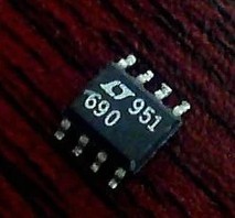 贴片 LTC690CS8 LT690 微处理器监控电路芯片 SOP-8封装 可直拍