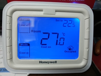 Honeywell新款系列T6861H2WB控制温控器空调液晶面板开关