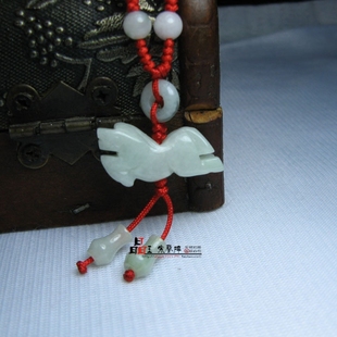 天然翡翠玉马吊坠玉羊吊坠生肖属马属羊人六合项链坠