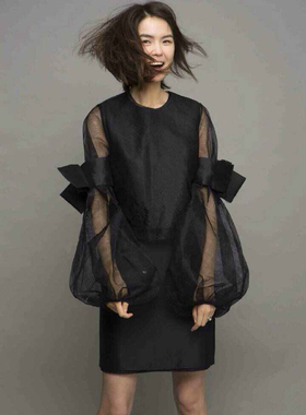高端定制 时尚走秀同款 暗黑精灵夸张泡泡袖蝴蝶结连衣裙假两件套